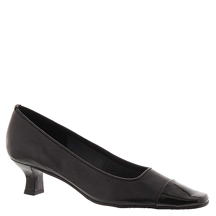 Vaneli Womens Rickie Cap Toe Classic Pumps