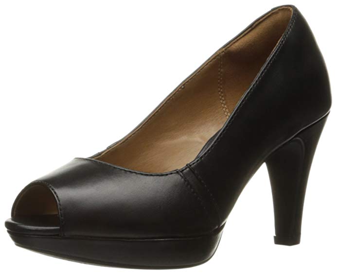 CLARKS Women's Narine Rowe Platform Pump