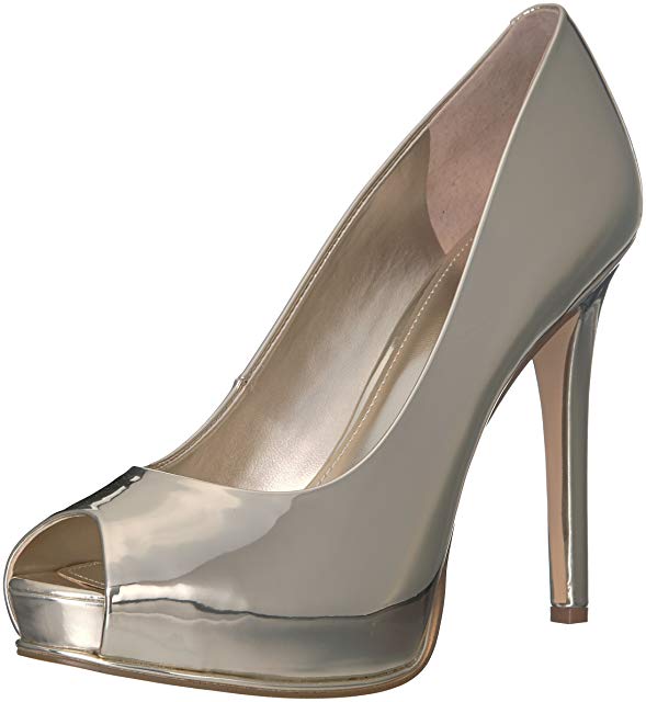 GUESS Women's Honora4 Pump